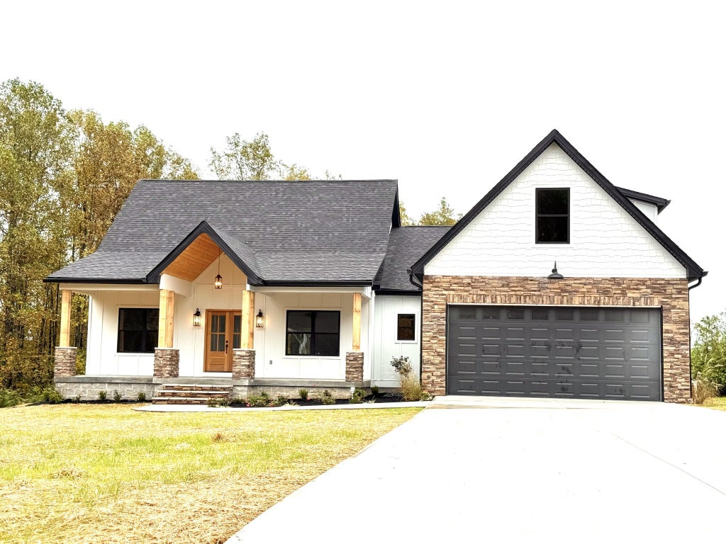 130 Shiloh Ln, Smithville