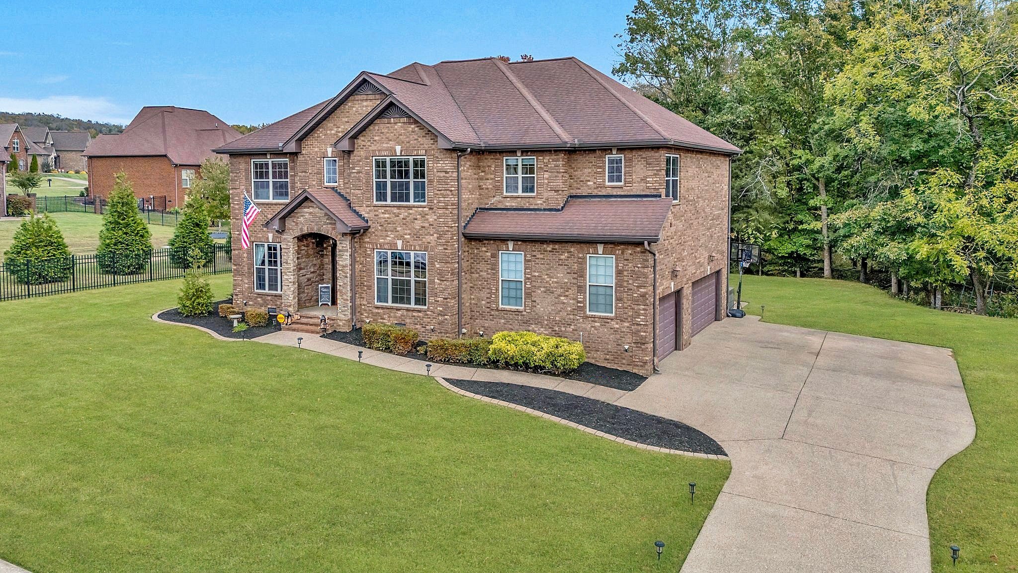 Photo of Listing #3033697