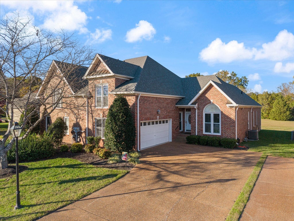 207 Stoners Glen Ct, Hermitage