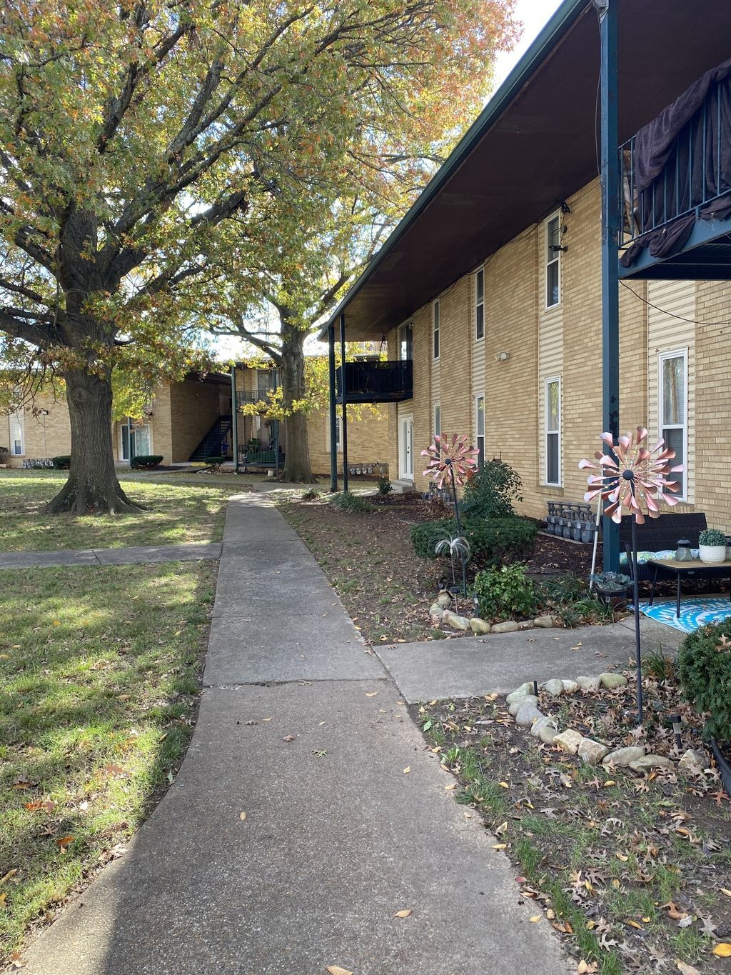 555 N Dupont Ave B39, Madison