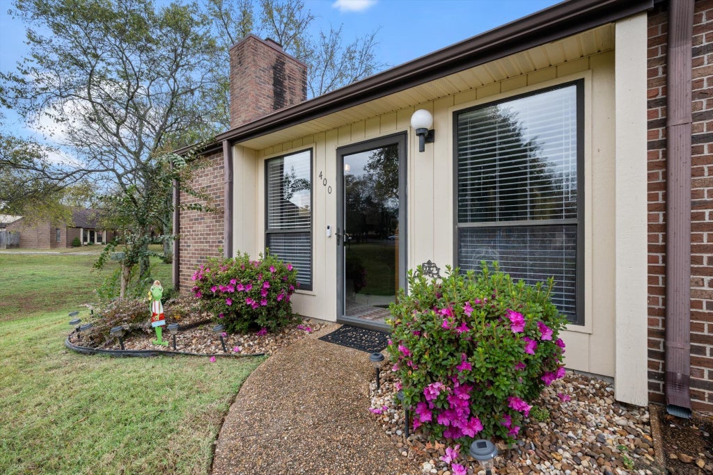 400 Castlewood Ln, Lebanon