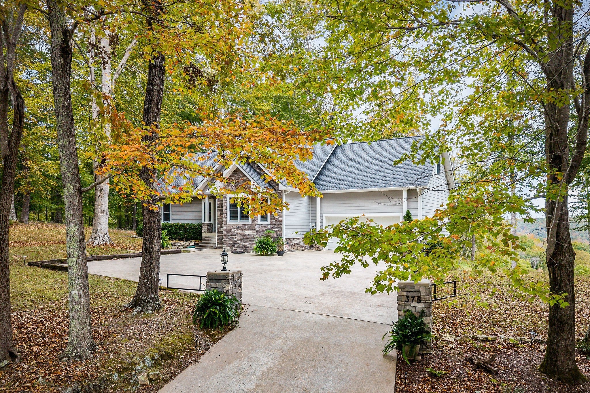 Photo of Listing #3033786