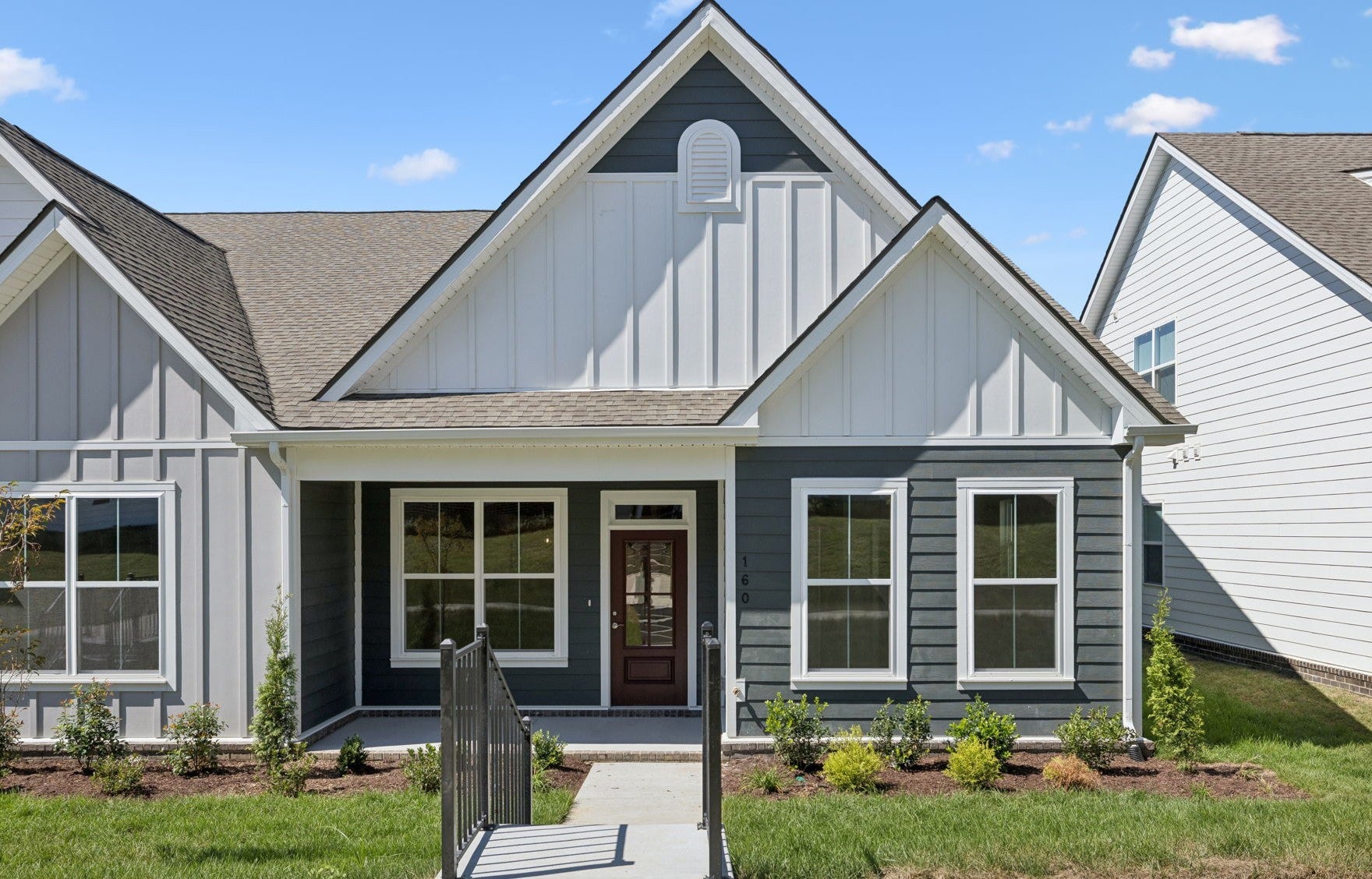 Photo of Listing #3033796