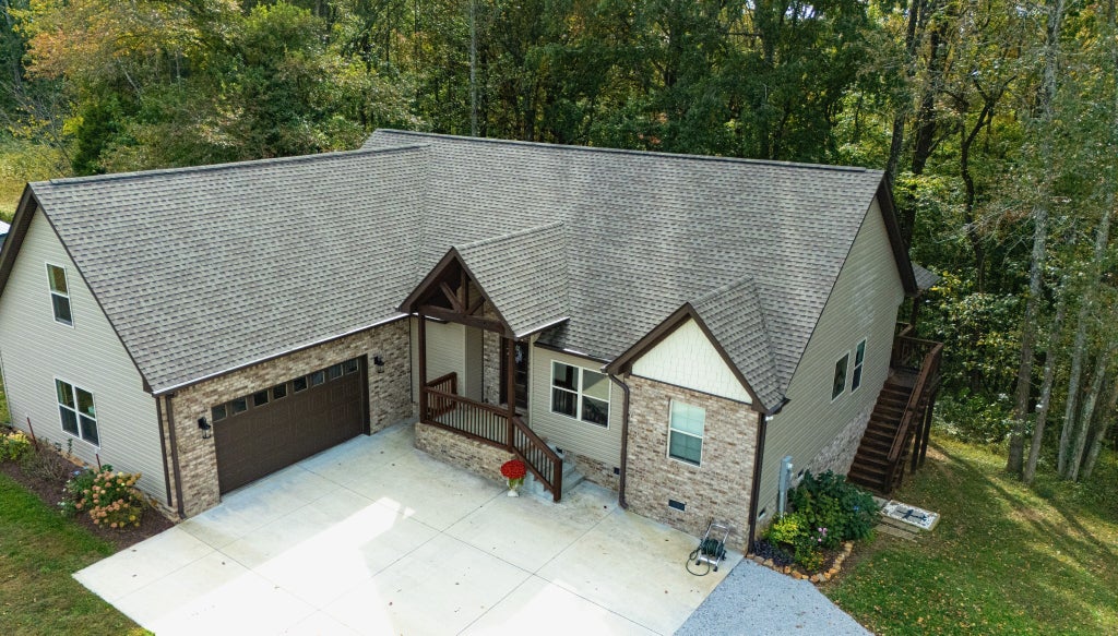 737 Shun Pike, Cottontown