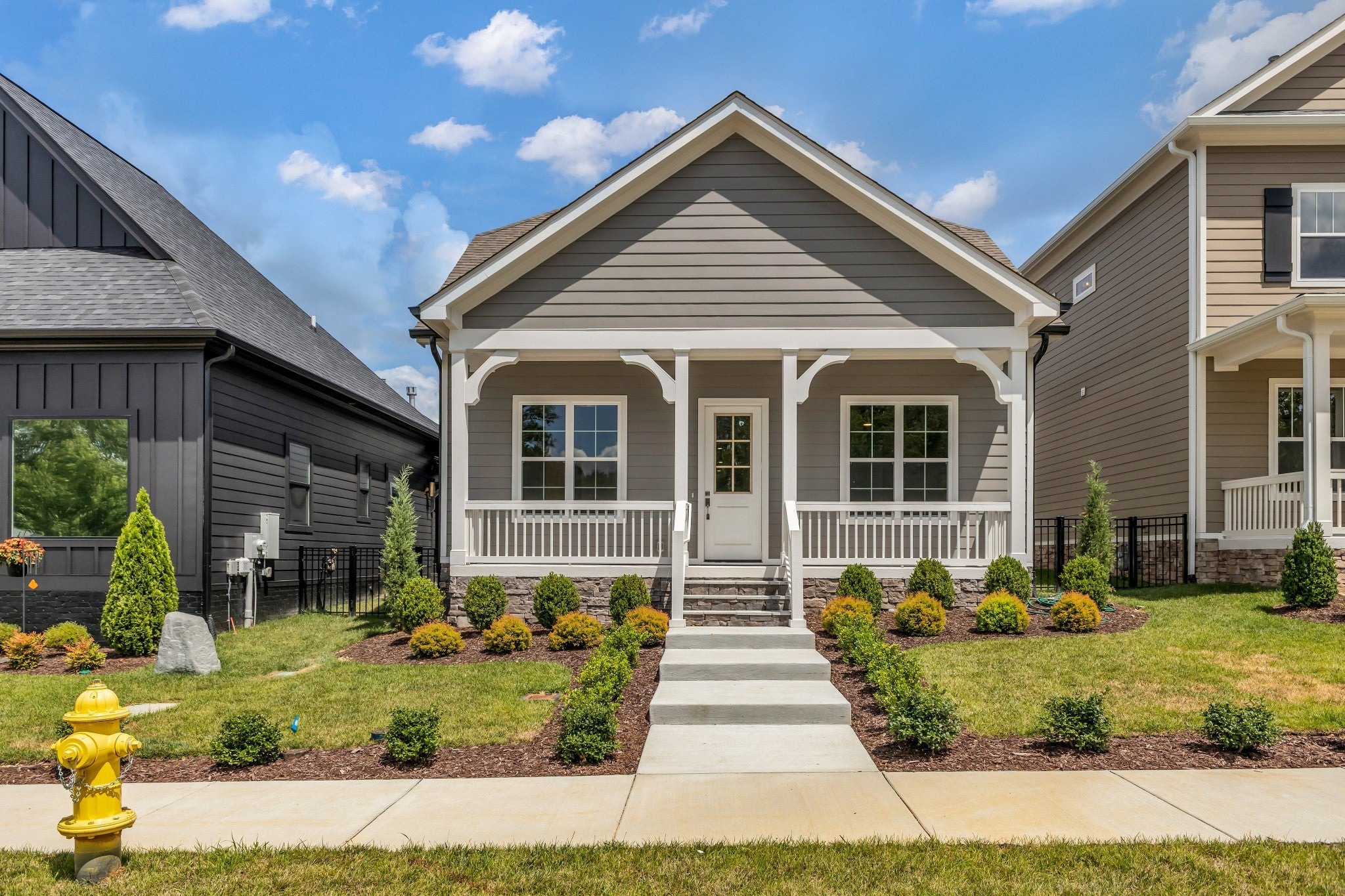 Photo of Listing #3033819