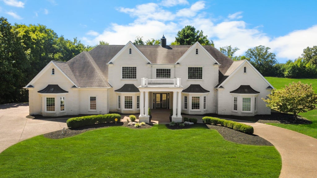 2360 Memorial Drive Ext, Clarksville