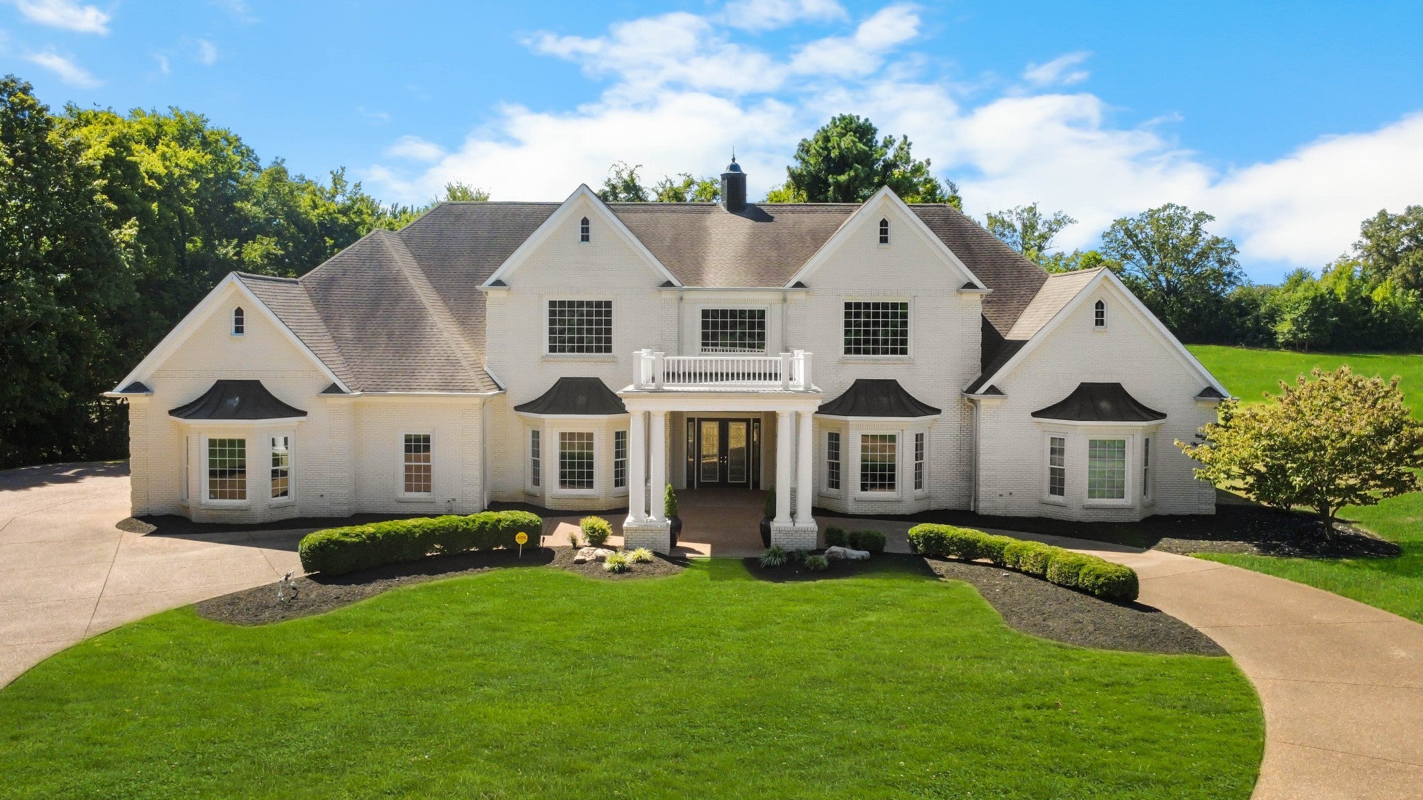 Photo of Listing #3033870