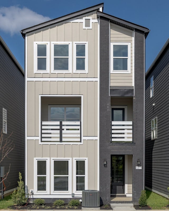 507 Kalman Ln, Madison