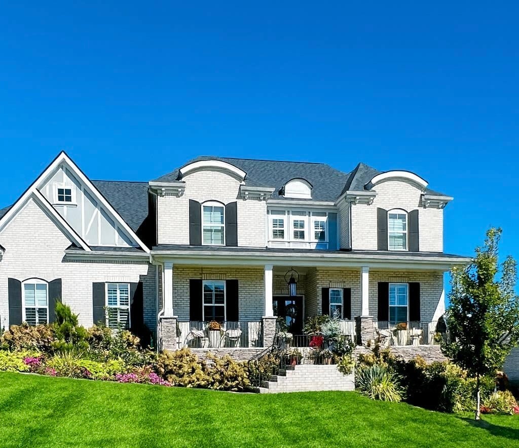 Photo of Listing #3033893