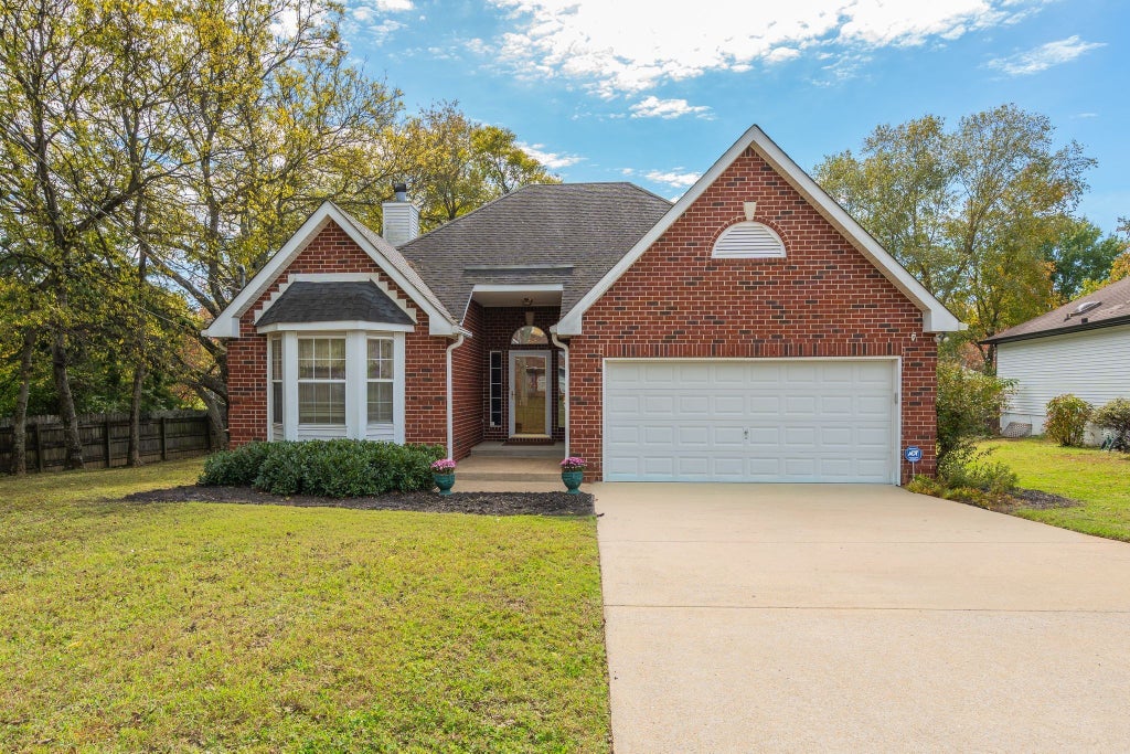 3716 Seville Dr, Hermitage