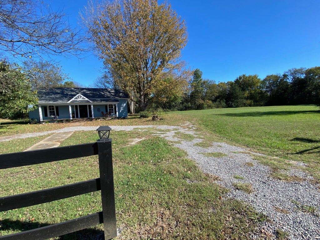 1614 Wade Rd, Lewisburg