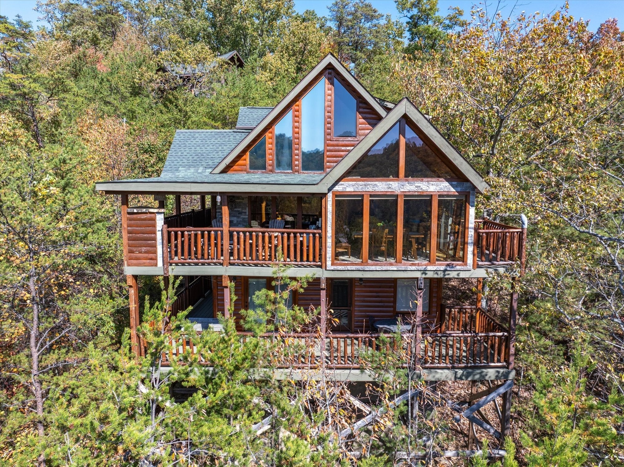 Photo of Listing #3033984