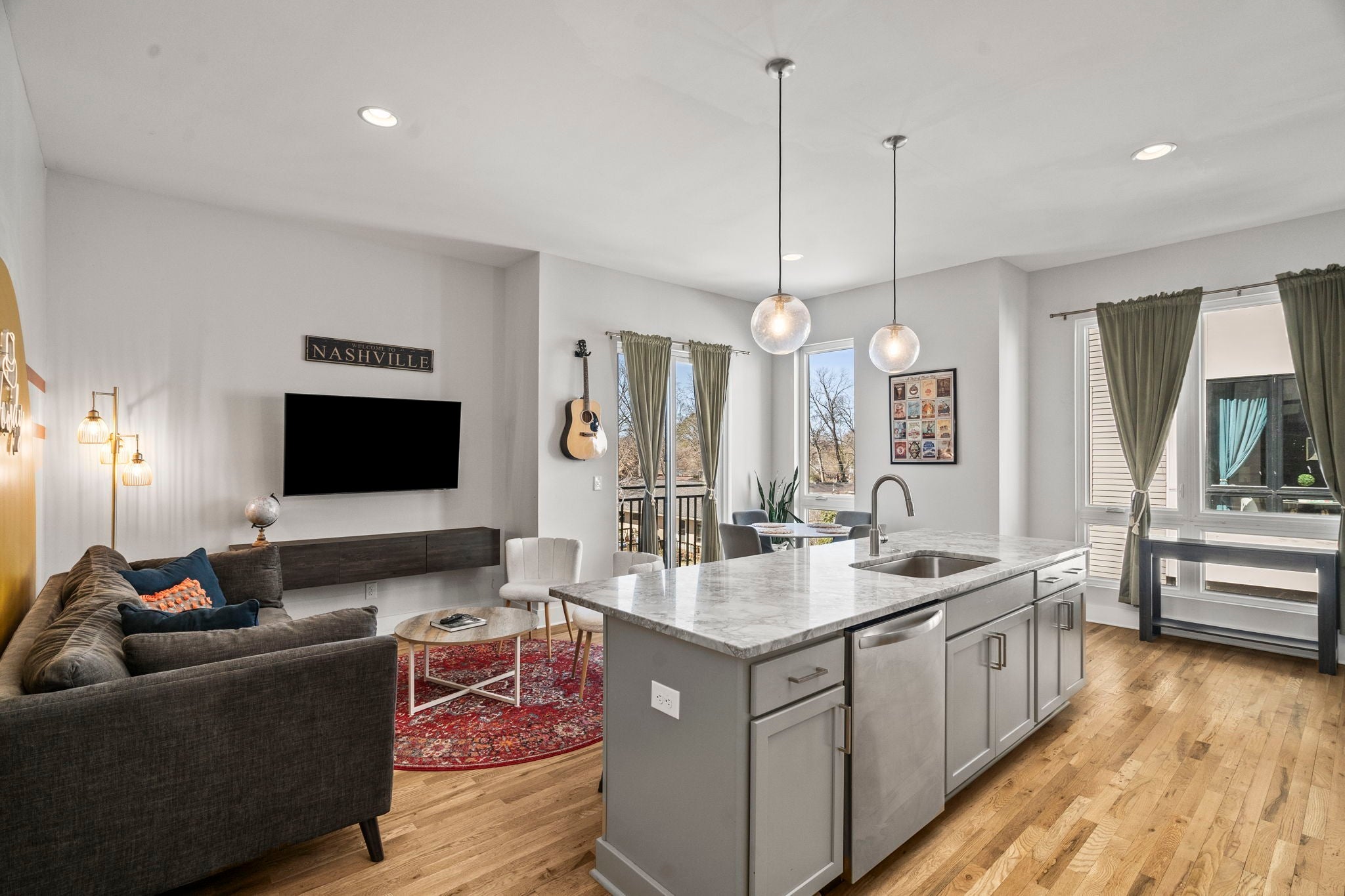 Photo of Listing #3034013