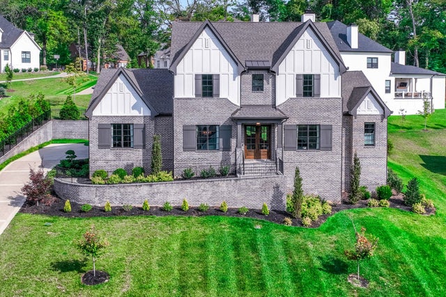 1596 Eastwood Dr, Brentwood