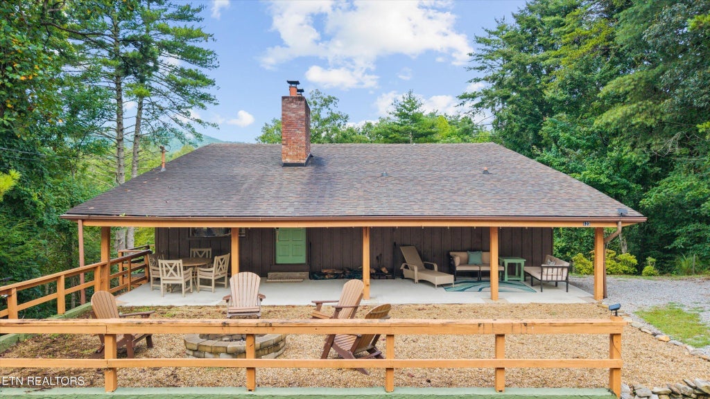 123 Cutter Gap Rd, Townsend