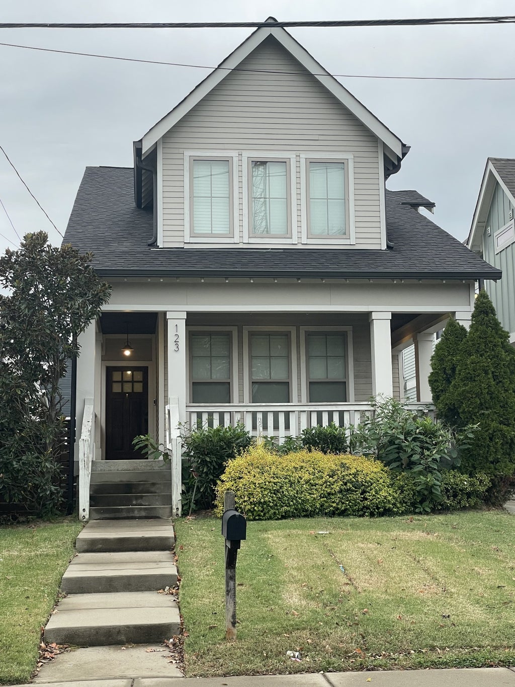 123 Rains Ave, Nashville