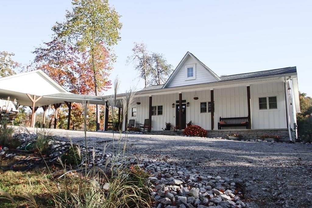 608 Lakeview Rd, Walling