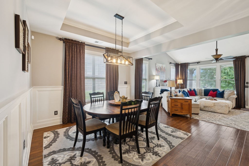 125 Village Cir, Lebanon