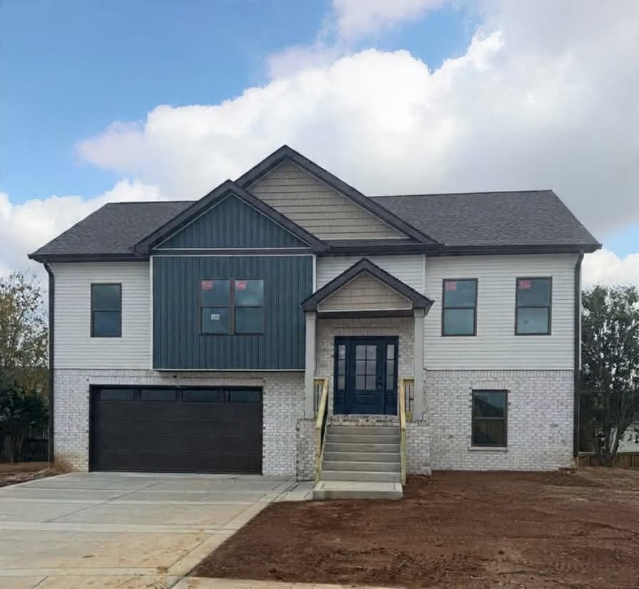 108 Apple Blossom Ct, Clarksville