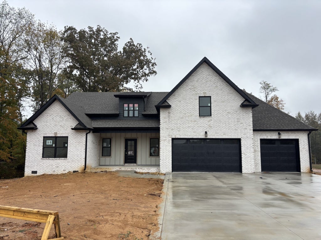 418 N Starwood Ct, Clarksville