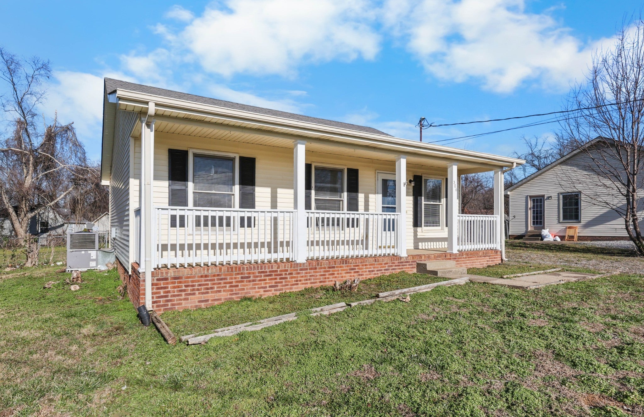 Photo of Listing #3034552