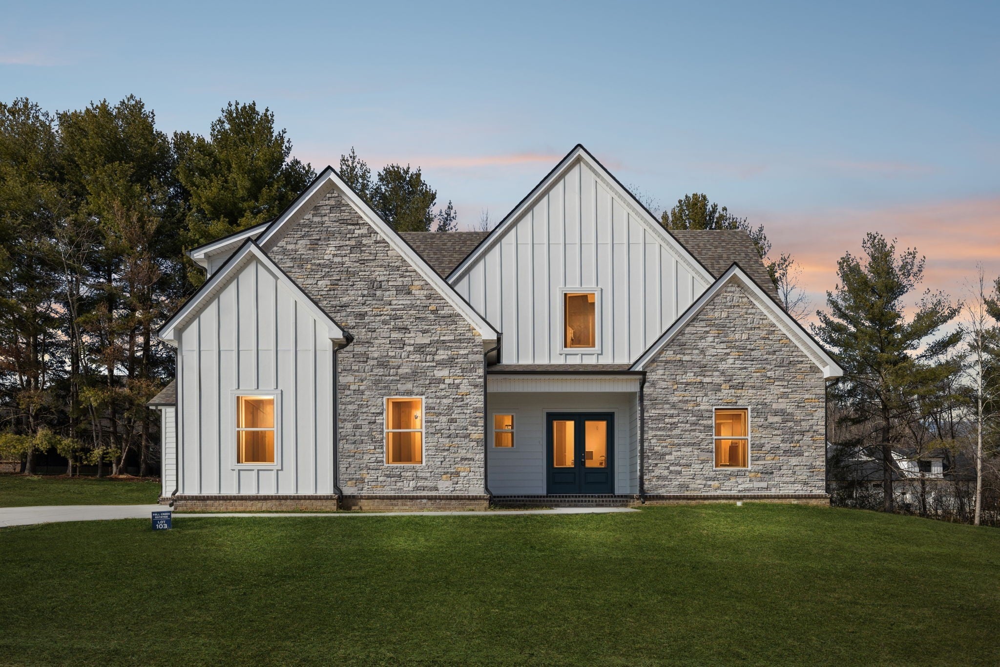 Photo of Listing #3034563