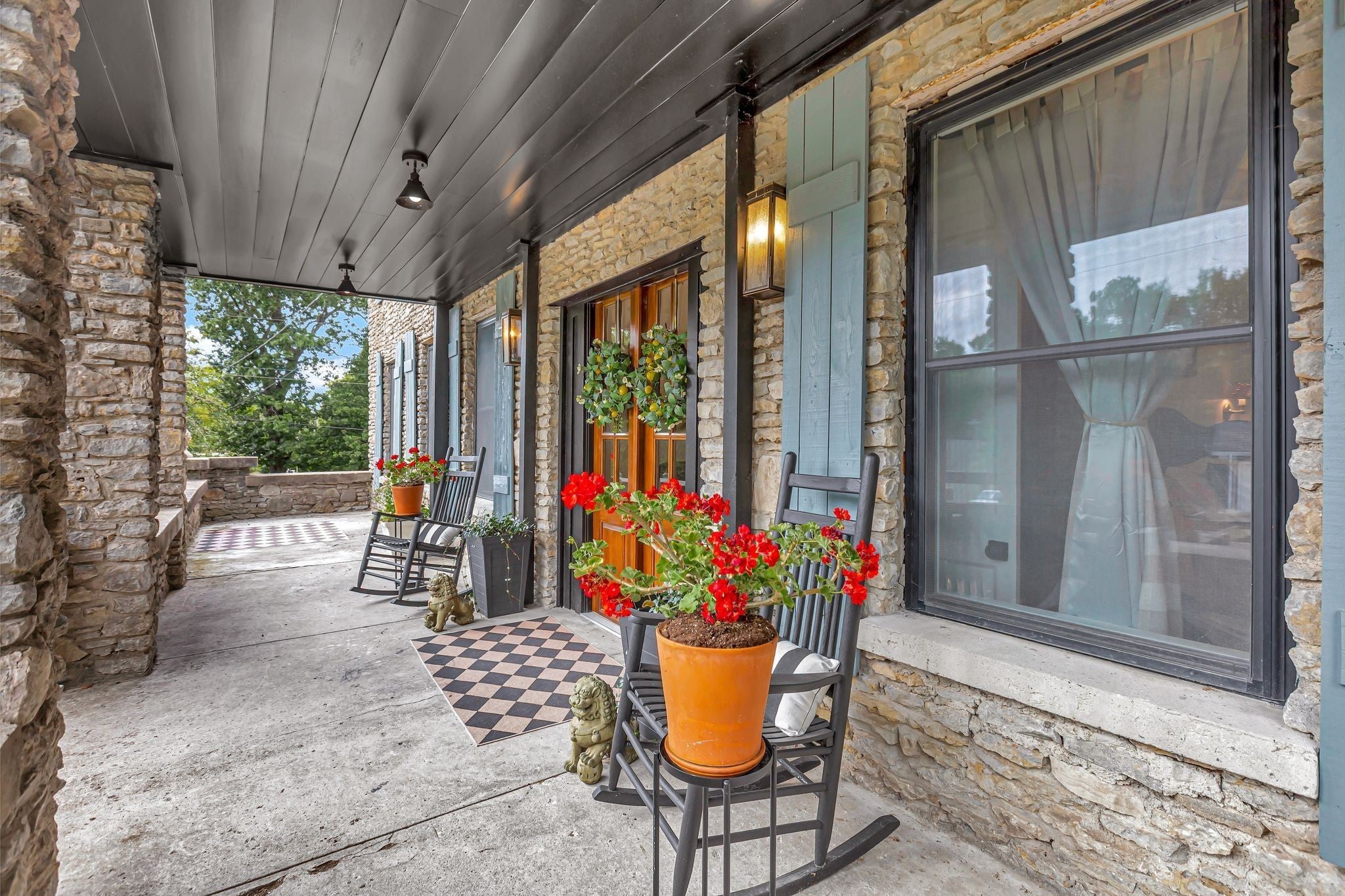 Photo of Listing #3034578