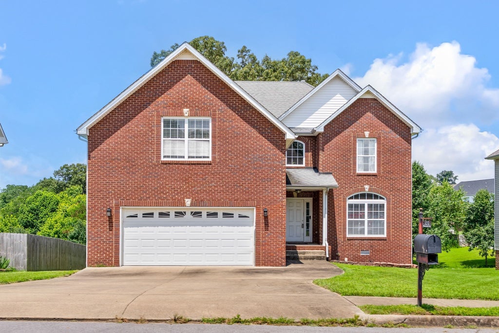 3232 Timberdale Dr, Clarksville