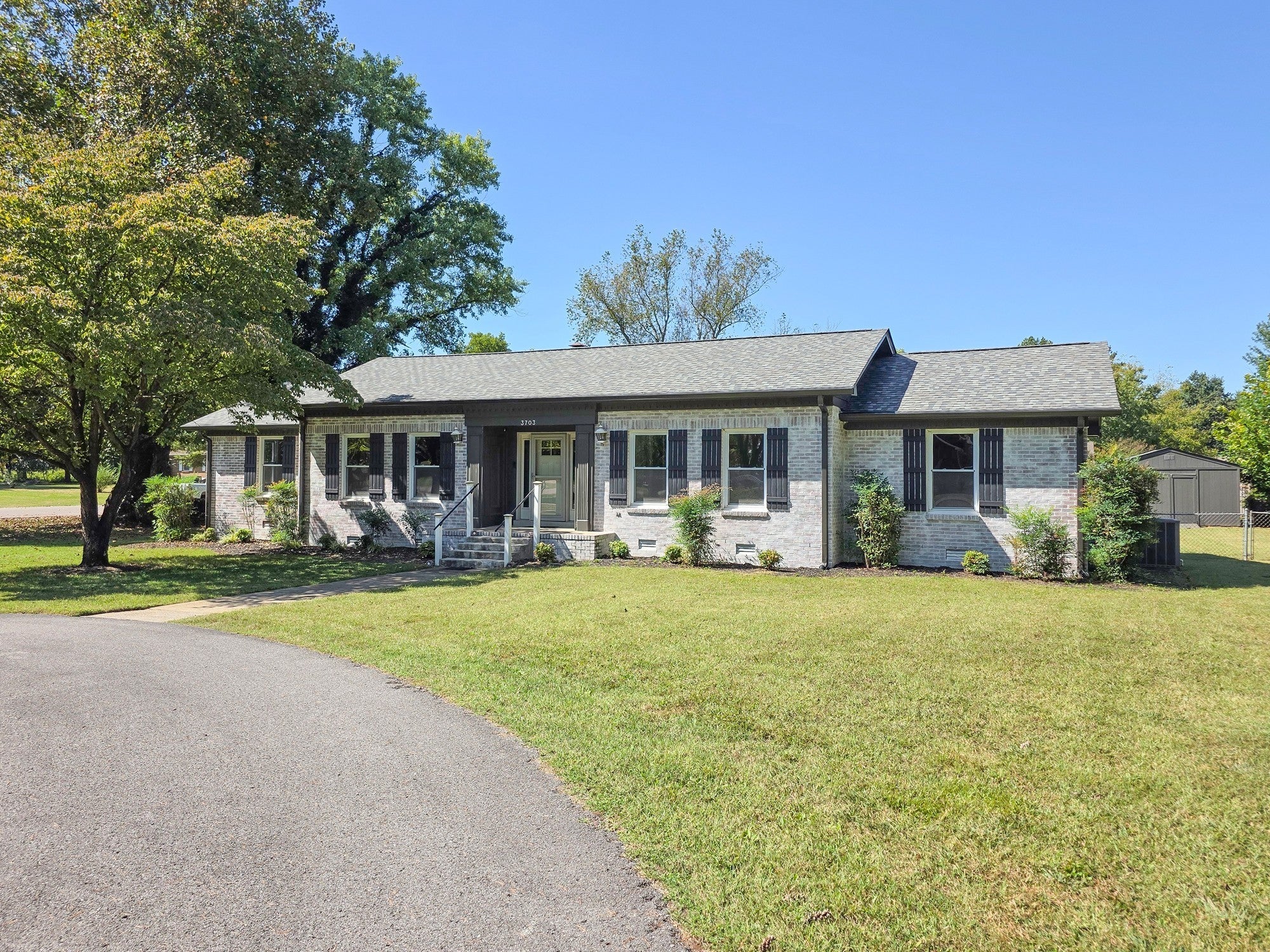 Photo of Listing #3034654