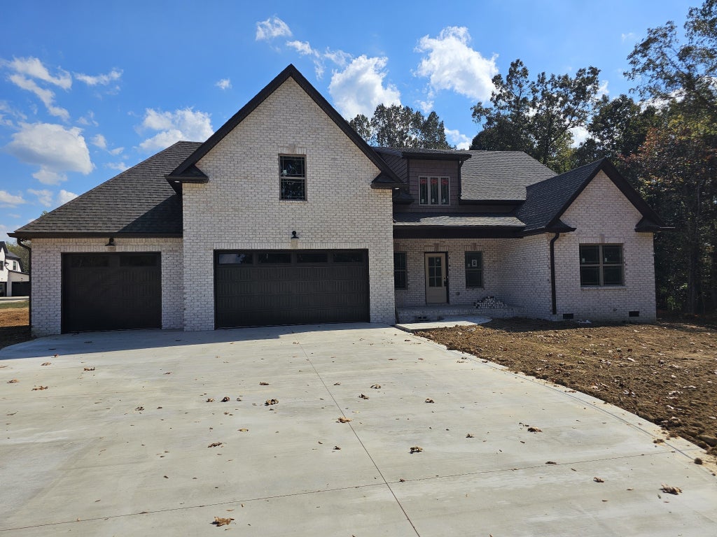 6 Parchman Road, Clarksville