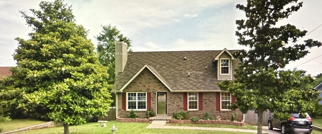 608 Doane Dr, Clarksville