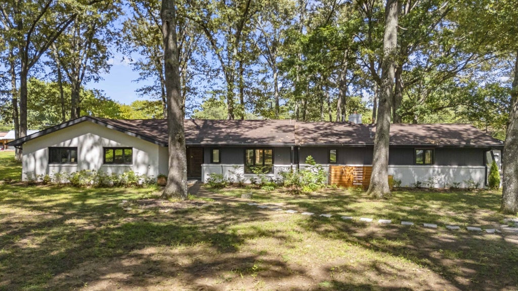 512 Westwood Dr, Tullahoma