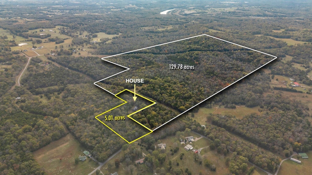 247 Carter Ln, Castalian Springs