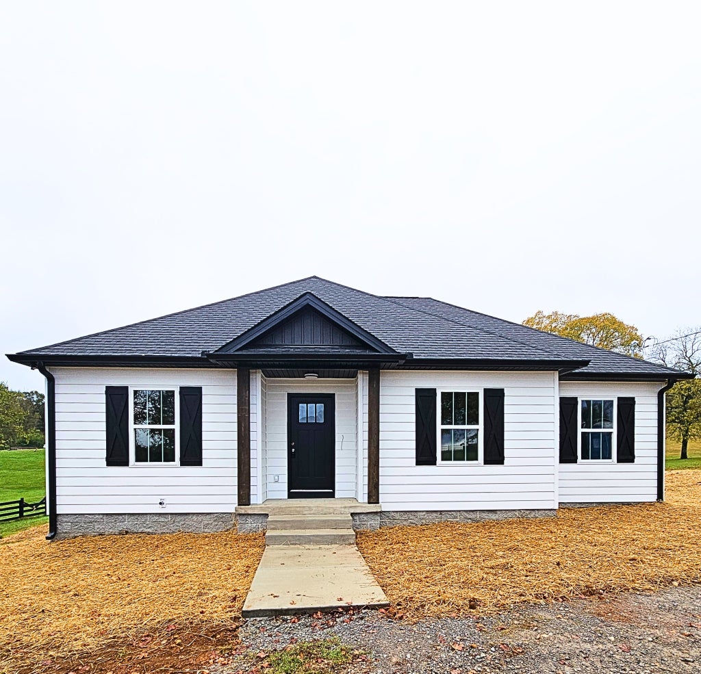 1445 Rock Church Rd, Dickson