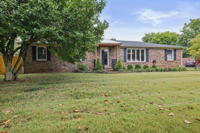 220 Hampton Rd, Columbia