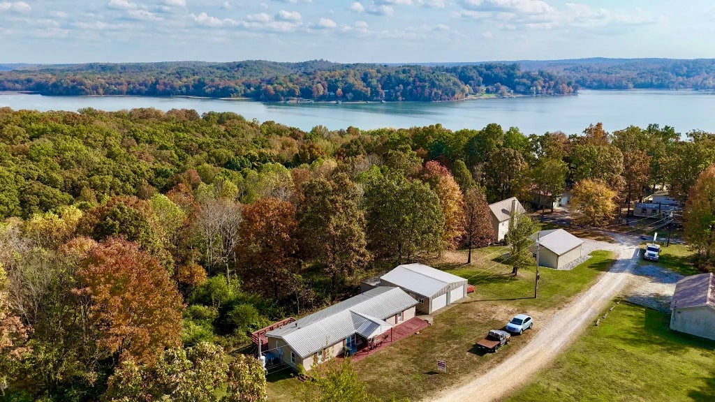 46 Bluff Point Ridge Rd, Waverly