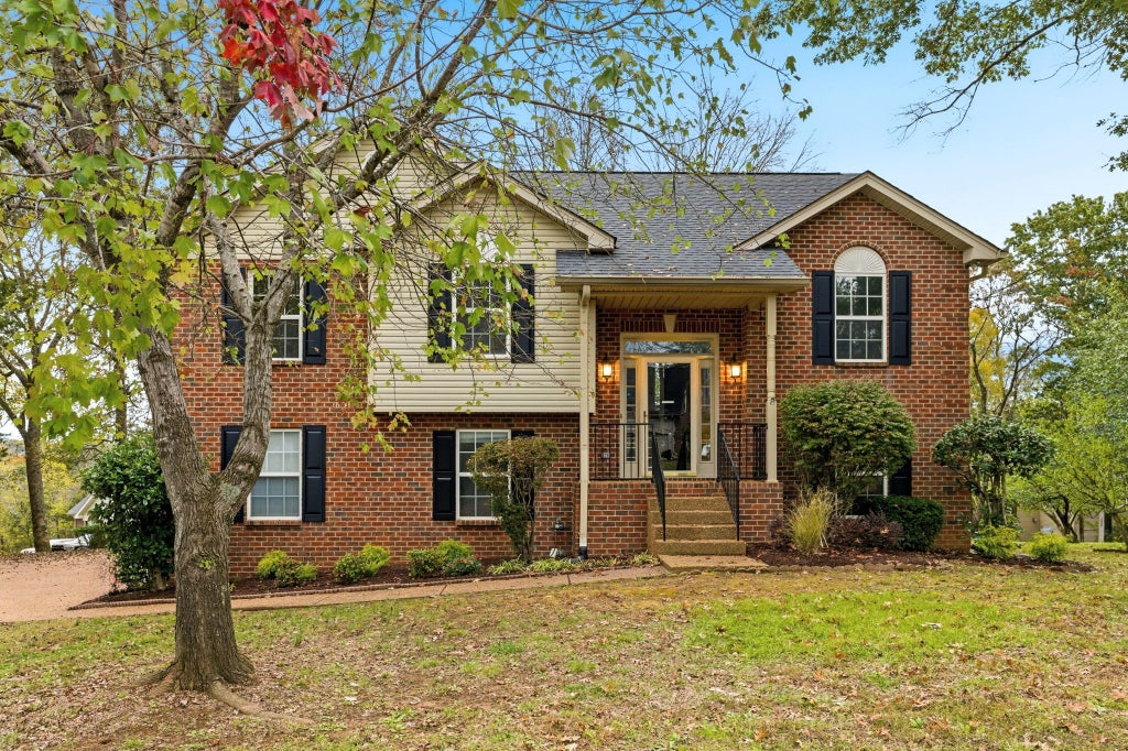 1310 Thrush Dr, Mount Juliet