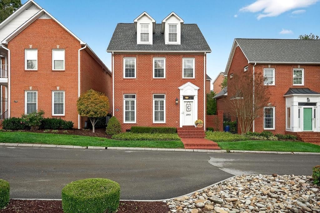 Photo of Listing #3035213