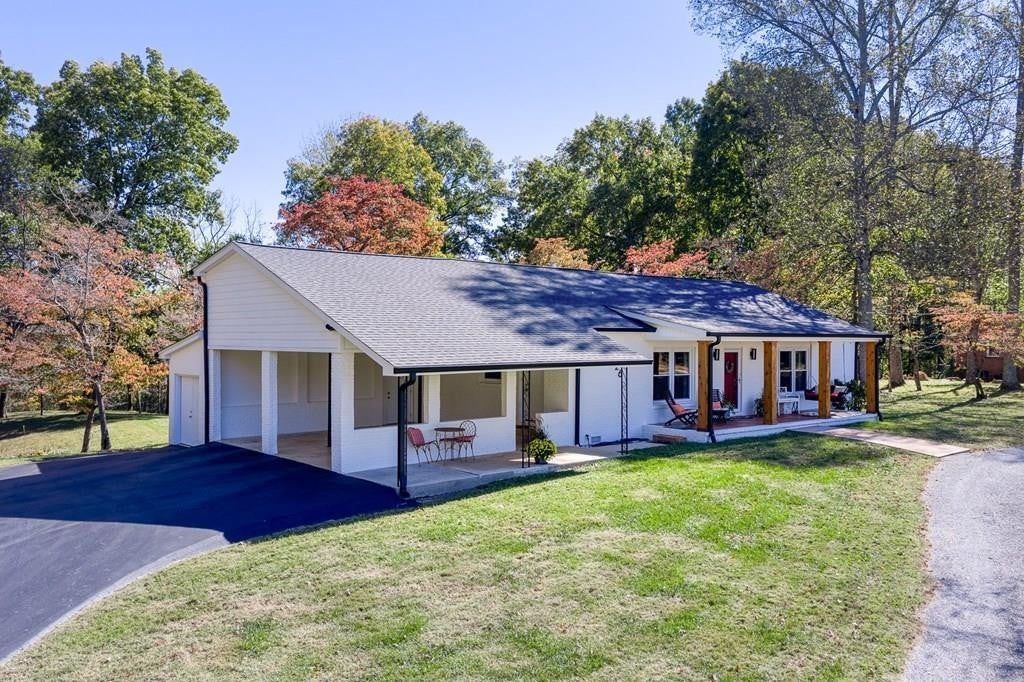 Photo of Listing #3035215