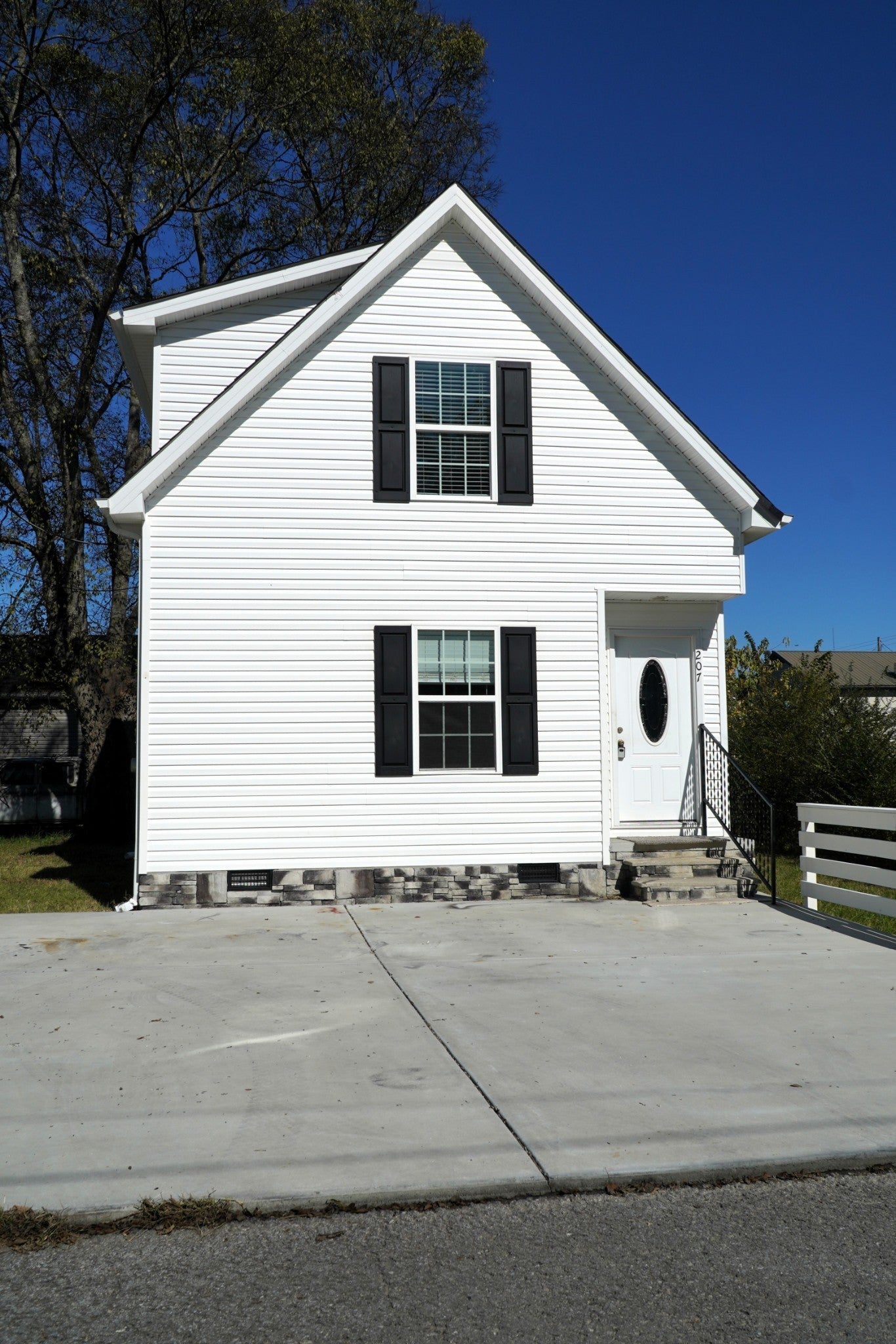 Photo of Listing #3035257