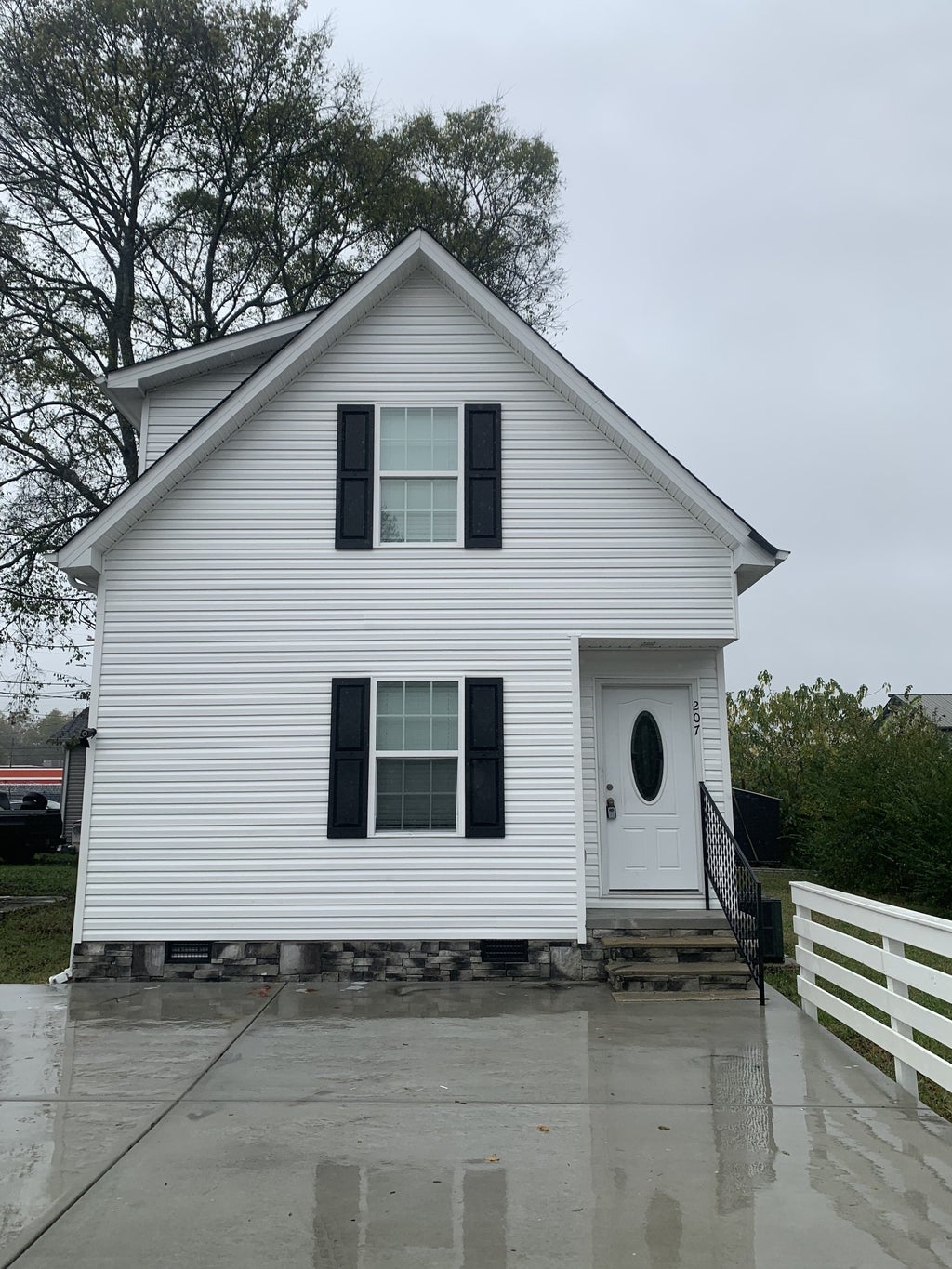 207 Campbell St W, Fayetteville