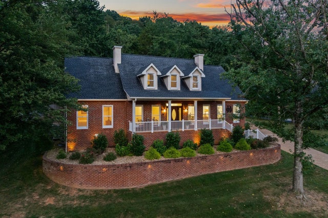 1566 N Plantation Dr, Cookeville