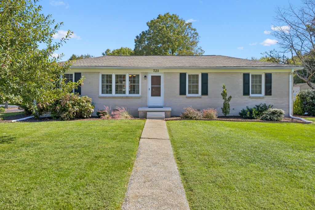 721 Lancaster Dr, Spring Hill