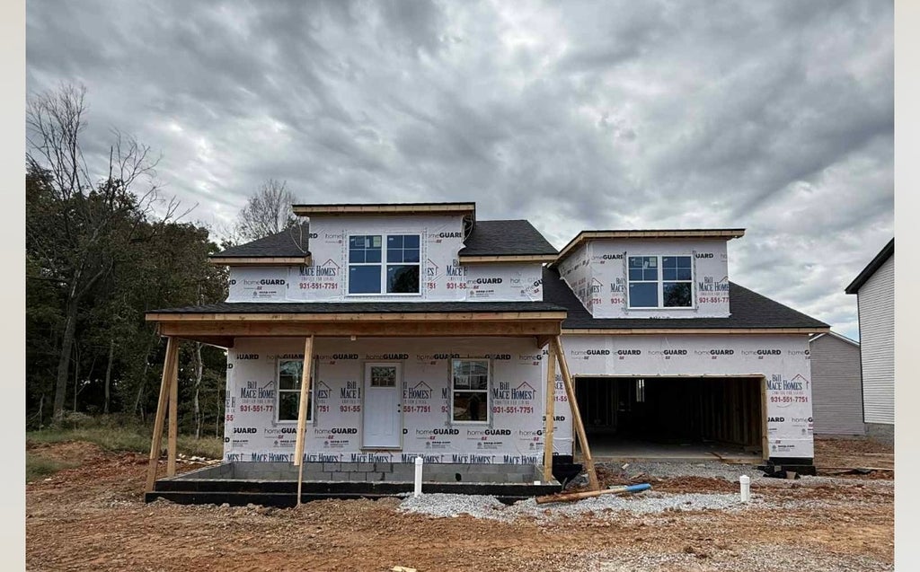 297 Cardinal Creek, Clarksville