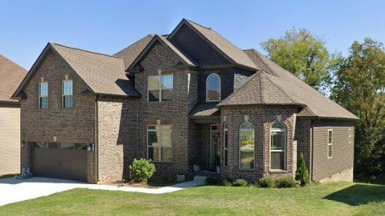 106 David Keith Ln, Clarksville