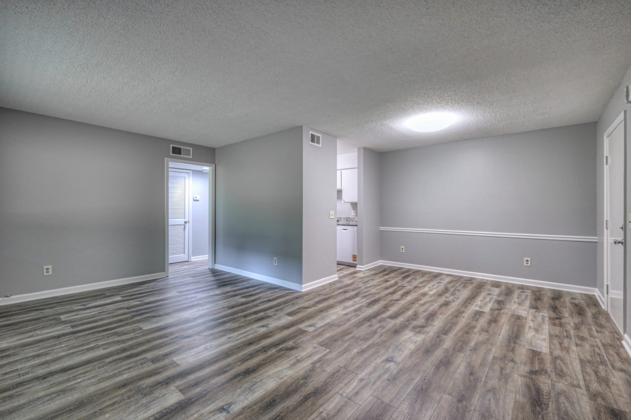 Photo of Listing #3035520