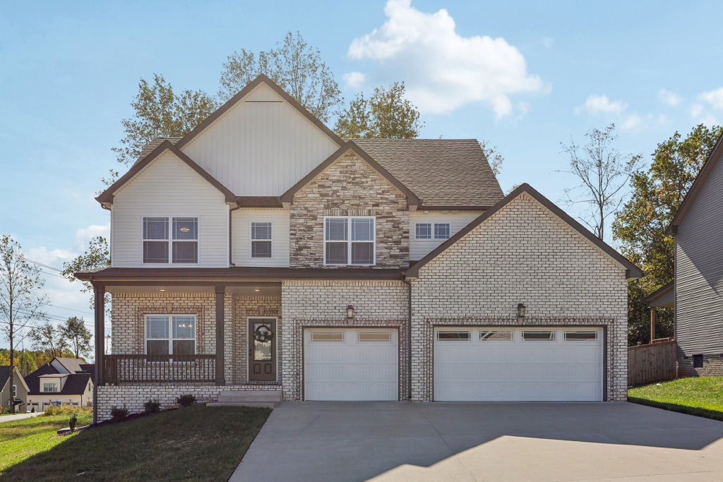 1600 Malone Way, Clarksville