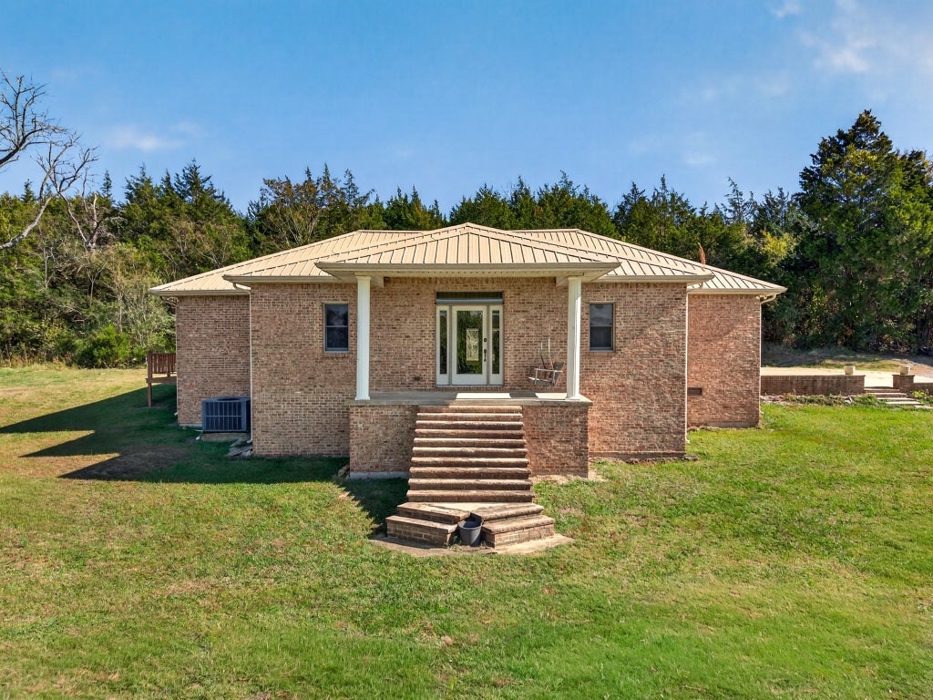 455 Boonshill Rd, Fayetteville