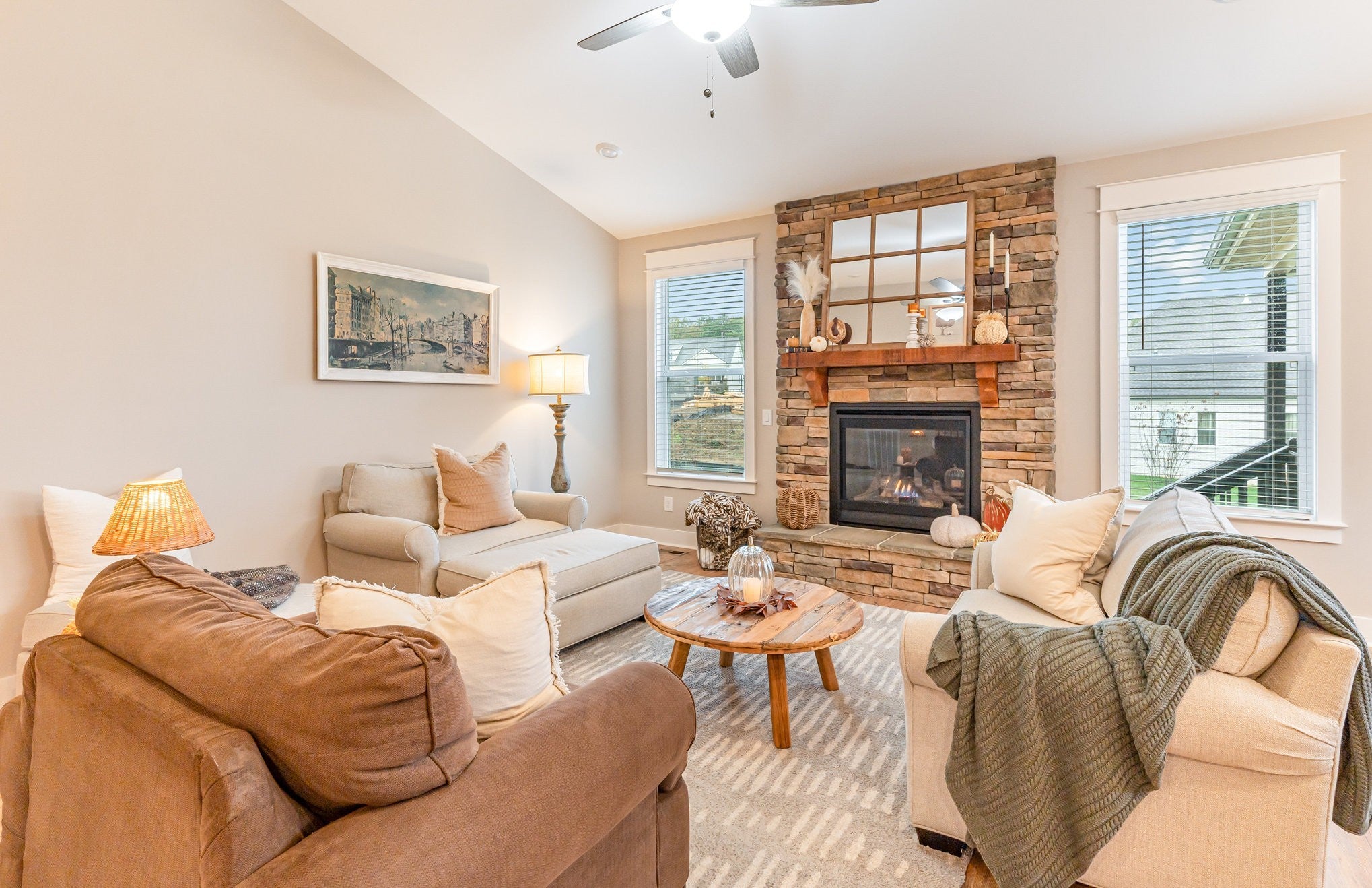 Photo of Listing #3035735