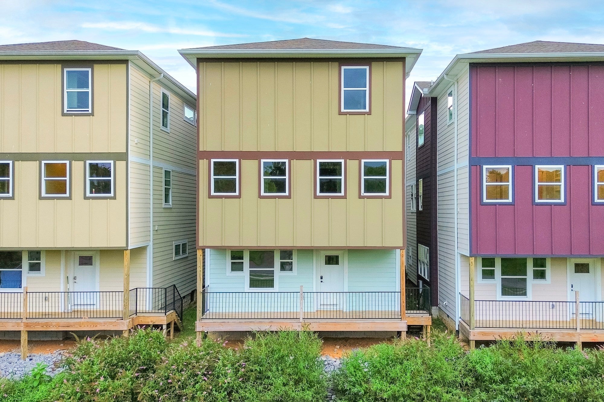 Photo of Listing #3035757